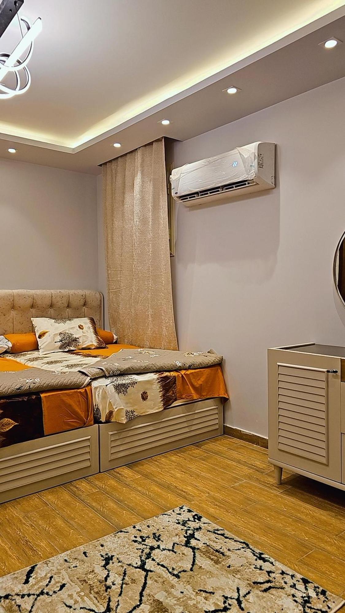 المهندسين شارع البطل احمد عبد العزيز Apartamento