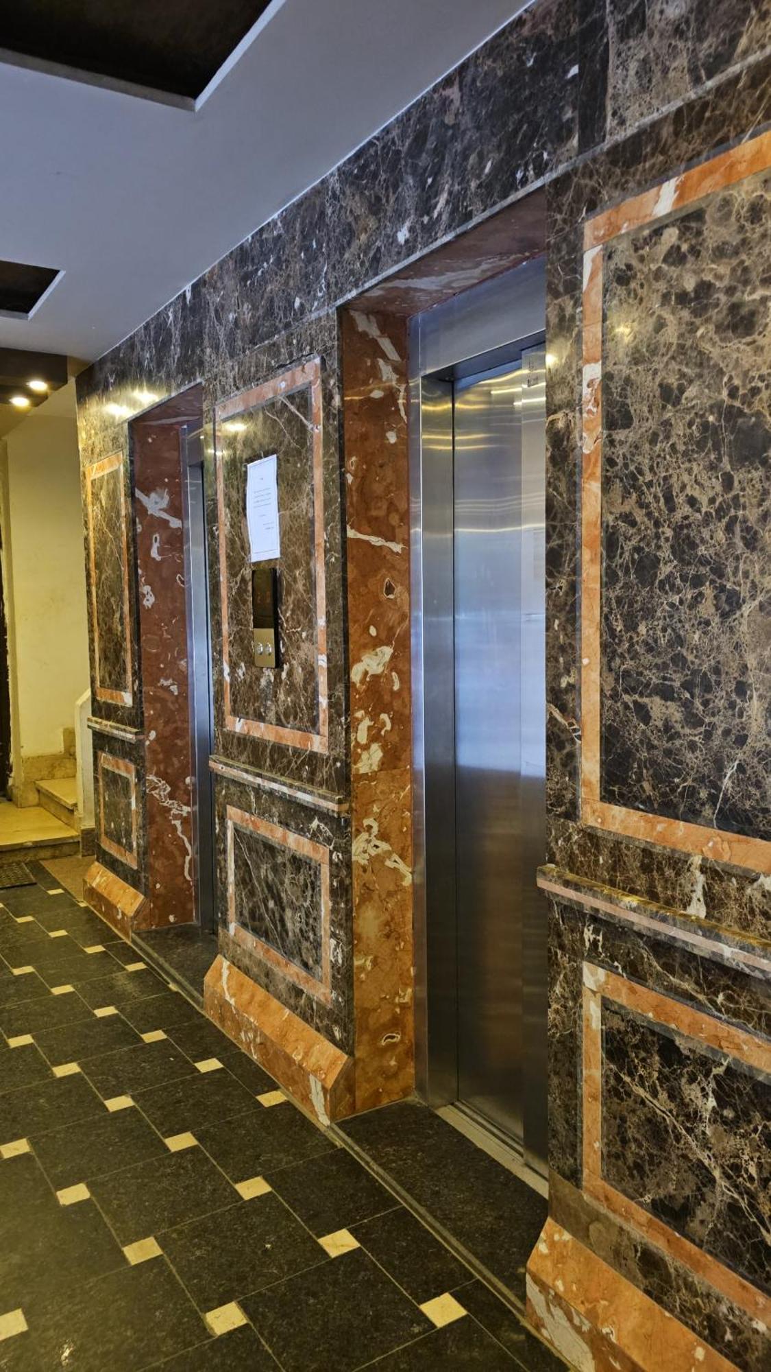 Apartamento المهندسين شارع البطل احمد عبد العزيز *