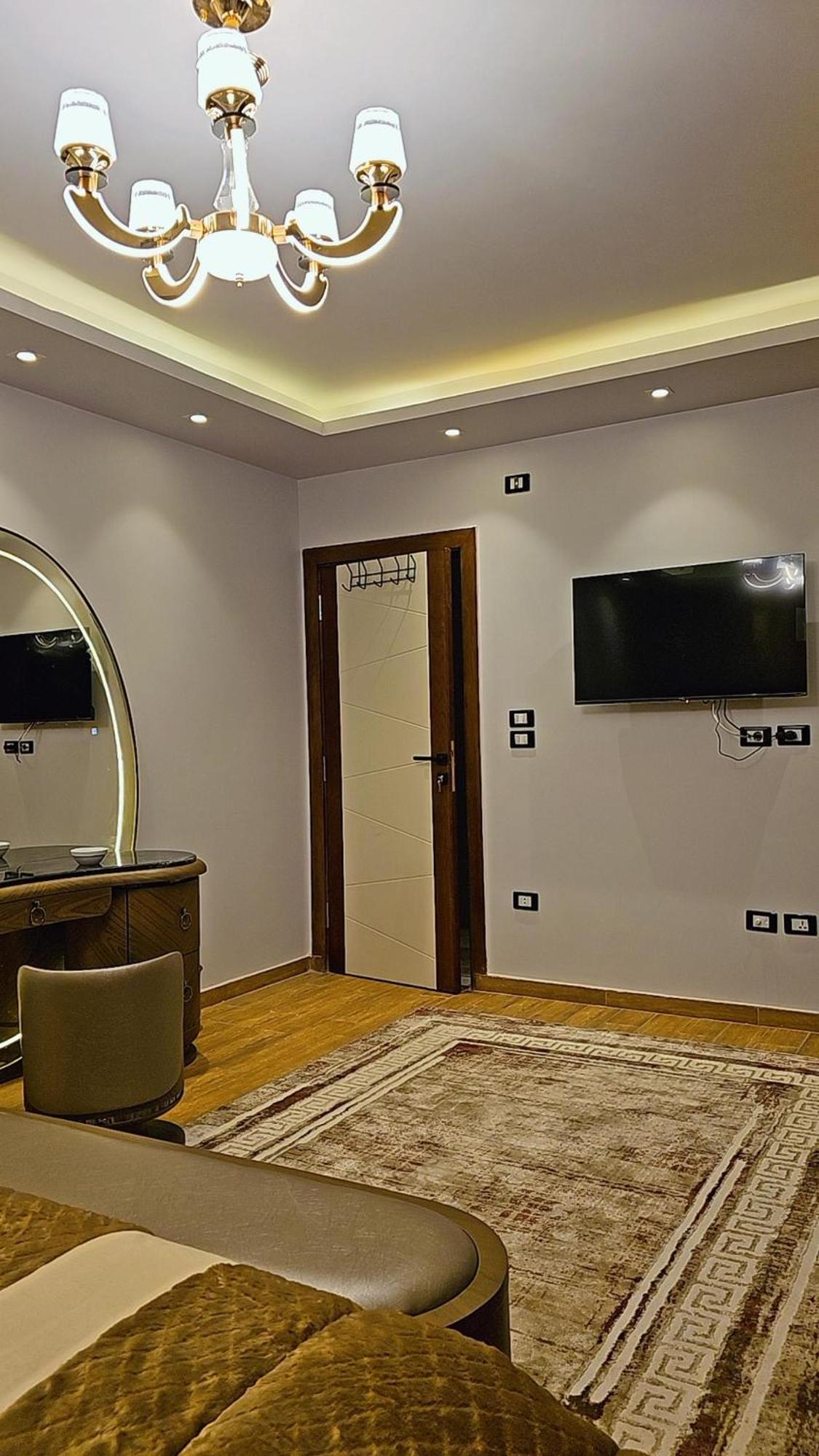 المهندسين شارع البطل احمد عبد العزيز * Cairo