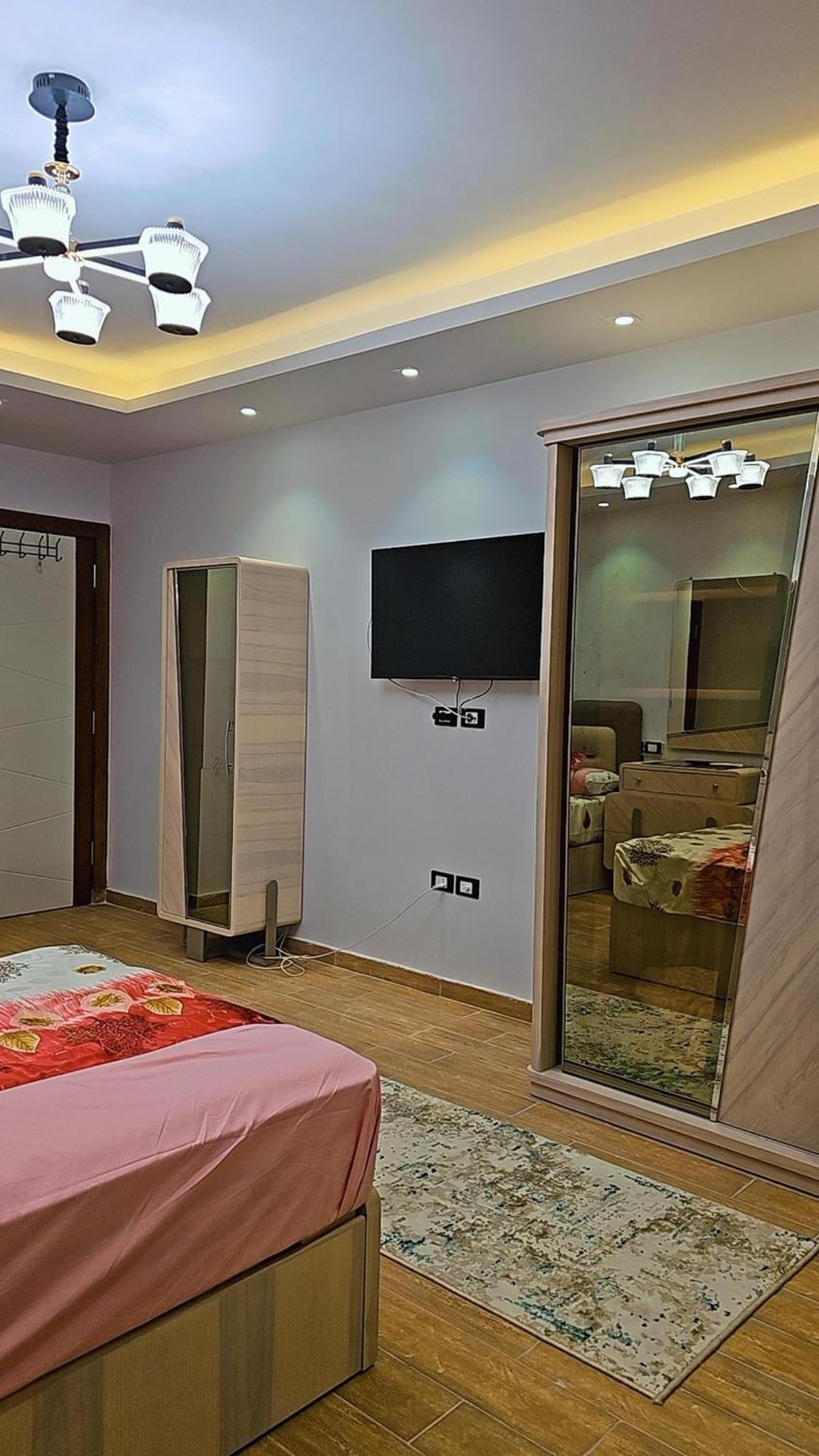 المهندسين شارع البطل احمد عبد العزيز *